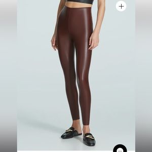 Commando faux leather leggings